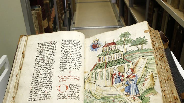 Über 500 Jahre alte Bibel: Ein Schmuckstück der Buchkultur