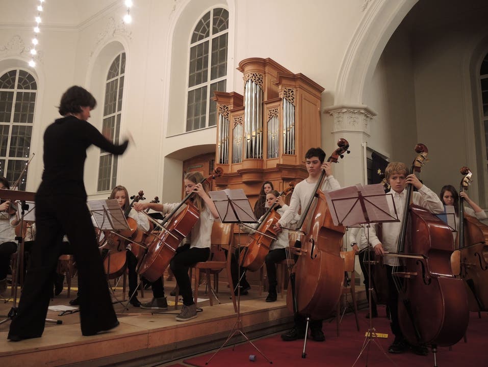 Das Orchestra della scuderia klingt -trotz jungen Mitgliedern - erstaunlich reif