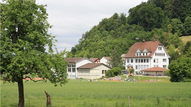 Schulhaus in Kirchleerau