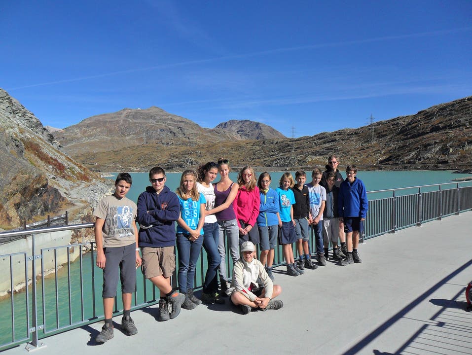 Gruppenfoto am Lago Bianco Berninapass.JPG