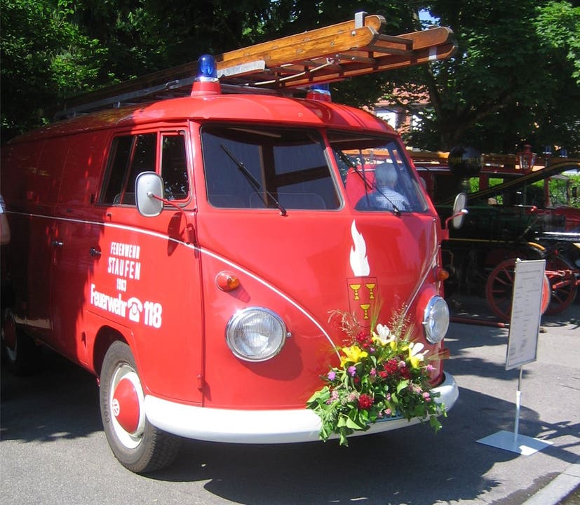 Der 50 Jahre alte VW-Bus war das erste Fahrzeug der Ortsfeuerwehr Staufen