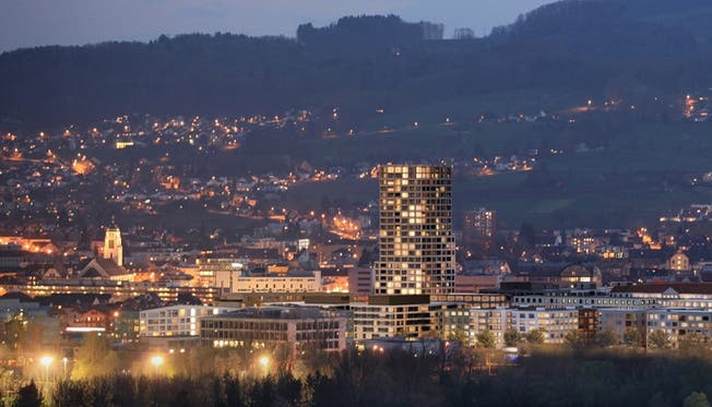 Blick aus Geroldswil: Wenn der 80 Meter hohe Limmattower im Dietiker Limmatfeld gebaut ist – voraussichtlich in zwei Jahren – verändert sich das Limmattal äusserlich.