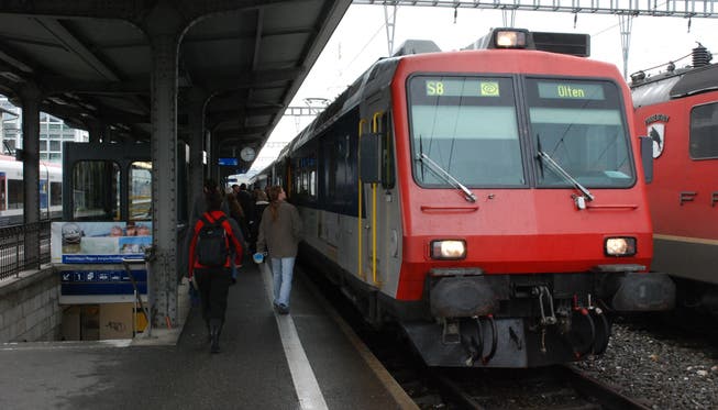 Nächste Woche verkehren ausserhalb der Hauptverkehrszeit keine Züge zwischen dem Bahnhof Zofingen (im Bild) und Suhr.