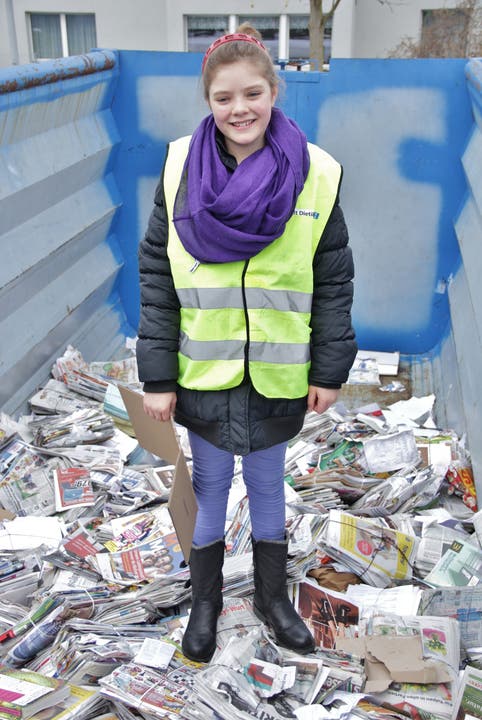 Valeria Da Silva ist zwölf Jahre alt und hilft schon fleissig die Stadt sauber zu halten