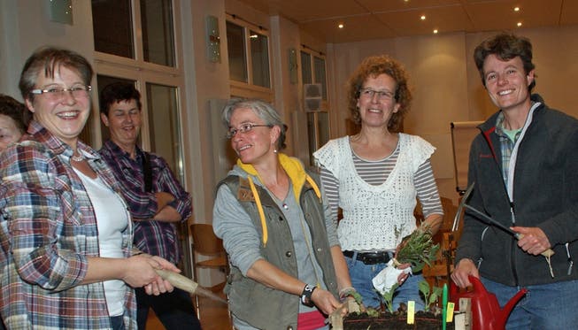 Sie freuen sich auf die Gartensaison: Dorothee Doswald, Sanne M. Sommerhalder, Dora Steiger und Brigitte Vogel von BBZ Niederlenz (v. l).sih
