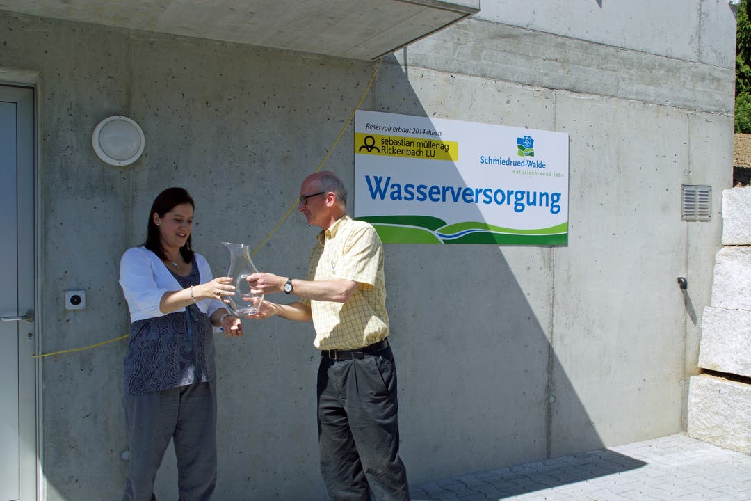 Eröffnung des neue Wasserreservoirs in Schmiedrued-Walde