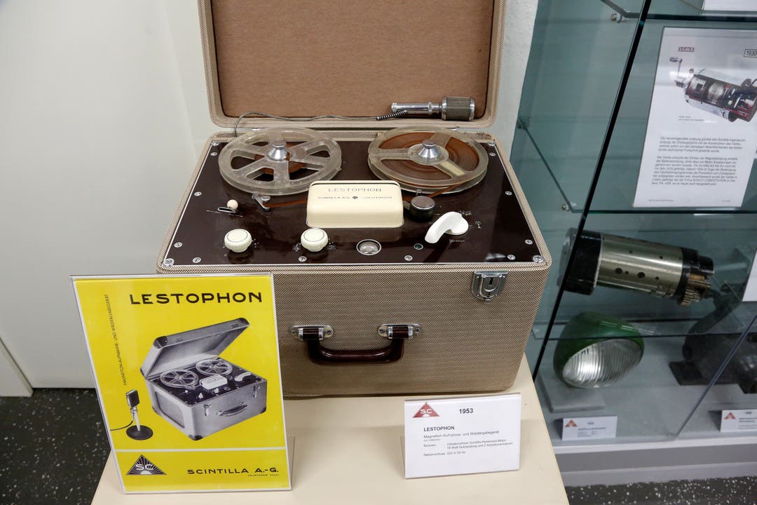 Lestophone, Magnetton Aufnahme-und Wiedergabegerät (1953)