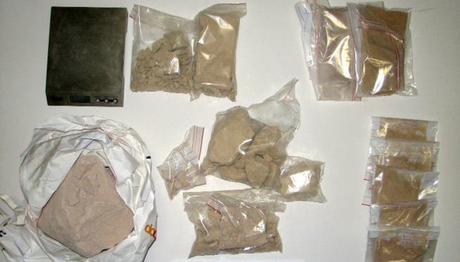 Die rund 300 Gramm Heroin wurden von der Polizei sichergestellt. (Symbolbild)