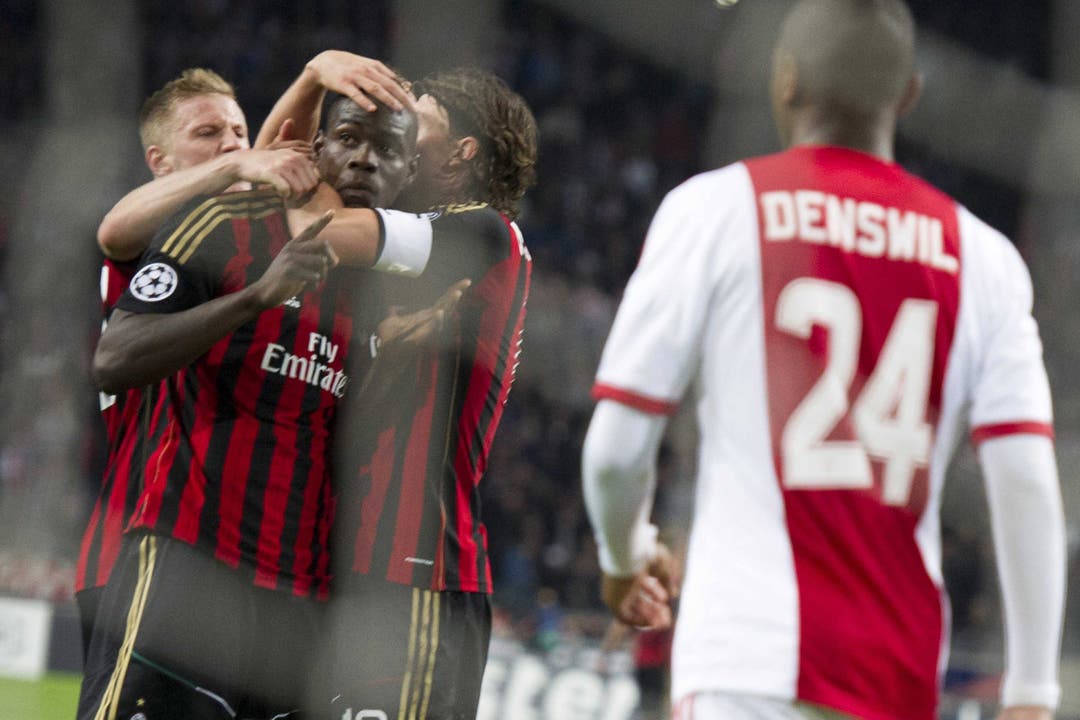 Milan bejubelt das 1:1.