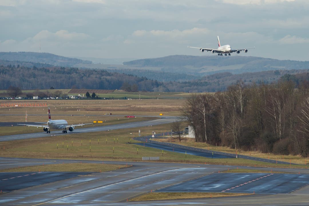 Das grösste Passagierflugzeug der Welt hebt in Zürich ab Richtung Dubai