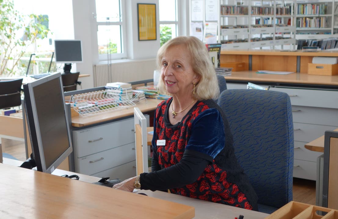 Elisabeth Capaul Mitarbeiterin der Bibliothek