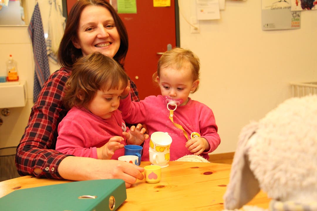 Kinderbetreuerin Olga Boreyko liebt die Arbeit mit den Kindern