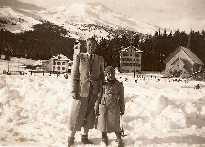 Vater und Sohn Fetz, im Winter nach dem Krawall (in Lenzerheide)