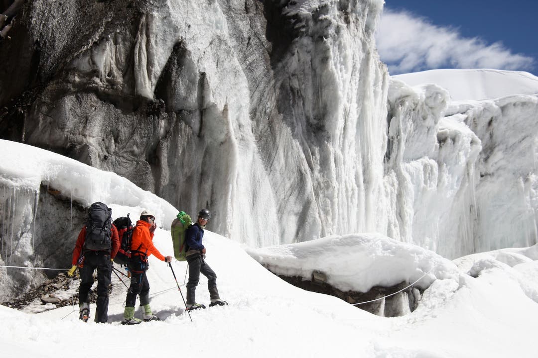 Himalaya-Forschungsexpedition: Aufstieg zum Hochlager 2 in 6100 Metern