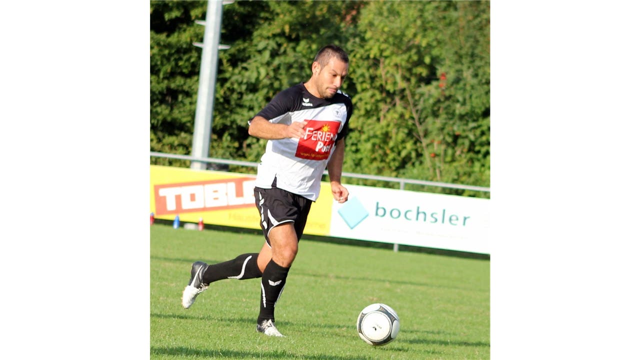 Rolando Baumann mit zwei Toren gegen Wollerau.