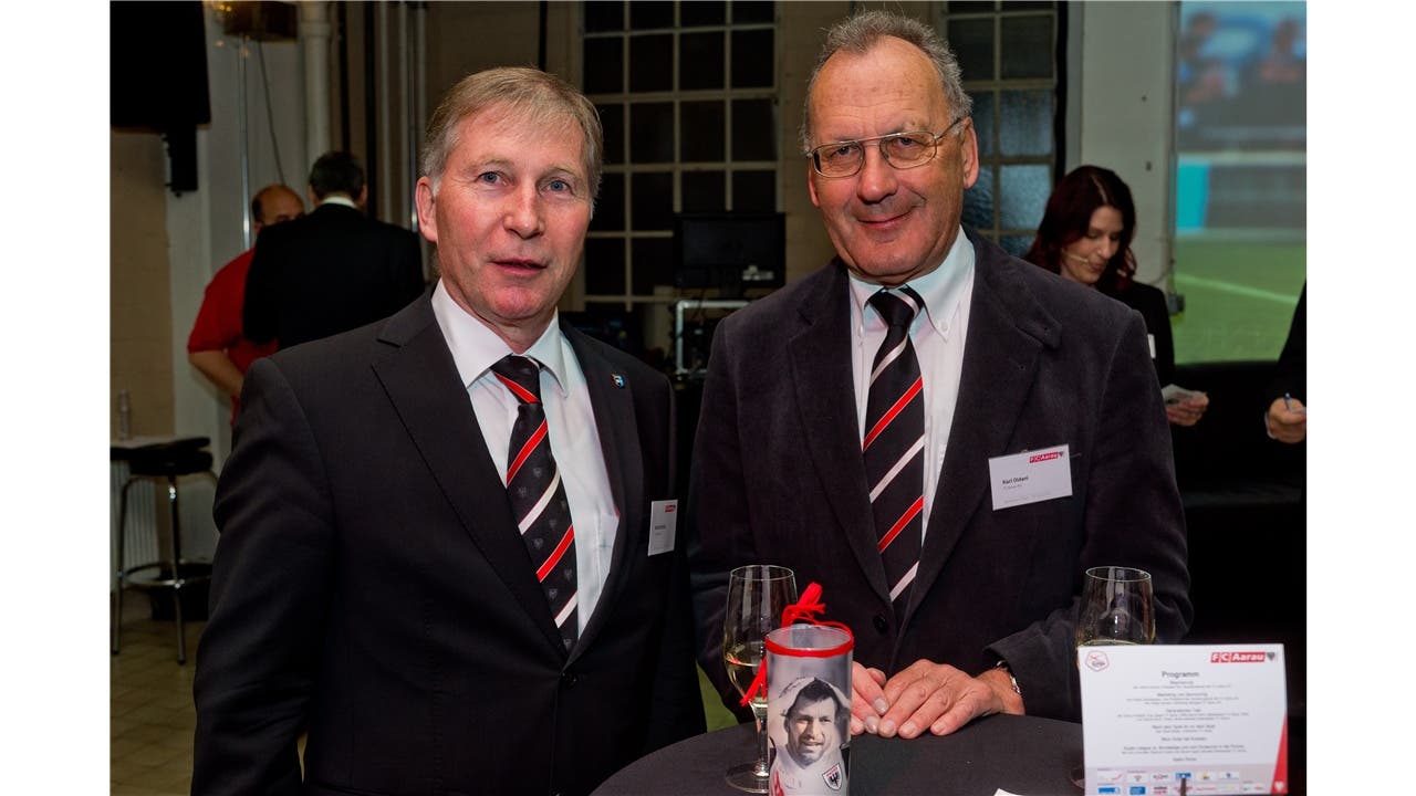 Sponsorenanlass des FC Aarau in der Halle 11A in Aarau. Alfred Schmid (links) und Carl Oldani (rechts)