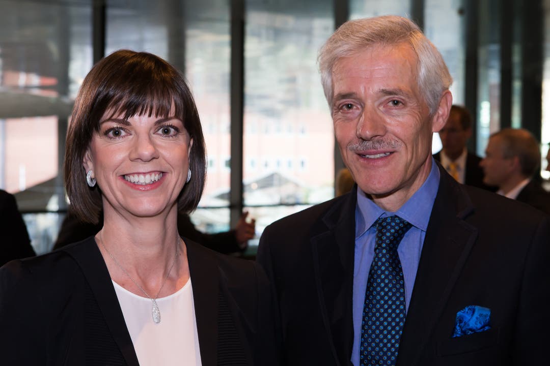 Baselworld-Managing-Director Sylvie Ritter (links) mit MCH-Group-VR-Präsident Ulrich Vischer.