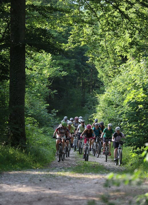 Das Gruppenerlebnis steht für viele Biker bei den allwöchentlichen Treffs der Bikeschule Olten im Vordergrund.