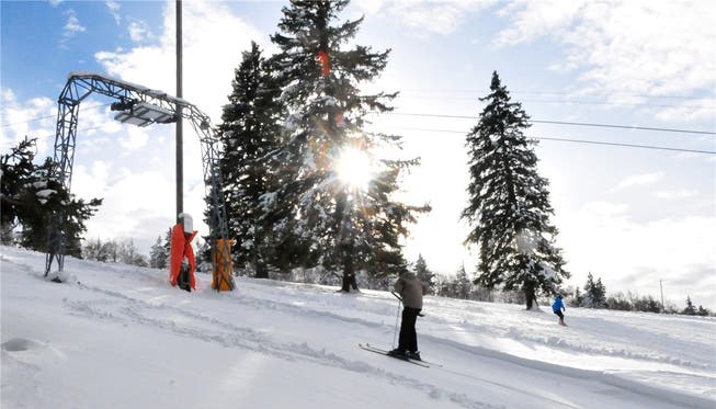Pisten und Skilift präsentieren sich in hervorragendem Zustand: Dem Winterspass steht nichts im Weg.