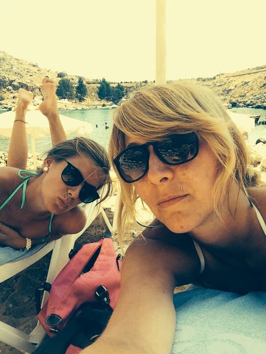 «Unforgettable summer»: St. Pauls Bay auf Rhodos / Griechenland mit Nadia und Martina aus Veltheim