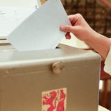 Eine Wahlurne im Rathaus Frauenfeld. ((Bild: Donato Caspari))