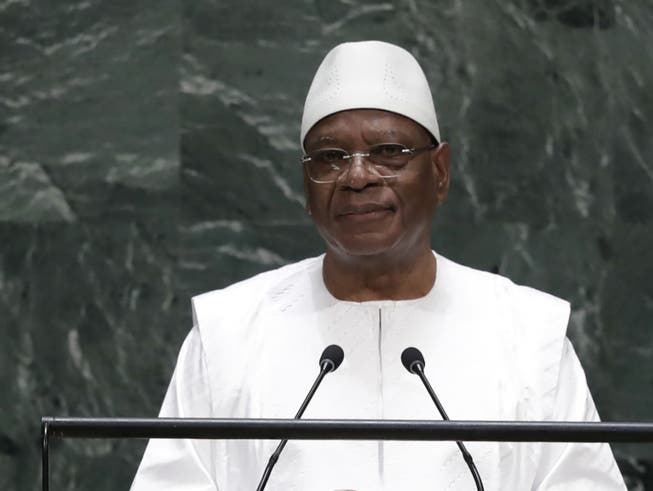 Nach einem leichten Schlaganfall ist der vom Militär gestürzte ehemalige Präsident Malis, Ibrahim Boubacar Keita, in die Vereinigten Arabischen Emirate ausgeflogen worden.