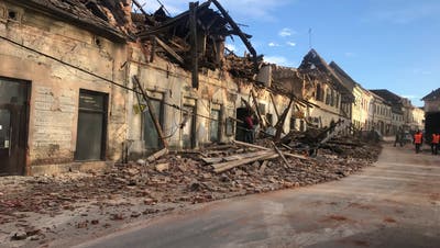 Bild der Verwüstung: Die Schäden in der zentralkroatischen Region Sisak-Moslavina sind gross. (Keystone)
