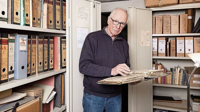 Der «Aargauer Zeitung» hat Lorenz Stäger Einblick in das umfangreiche Archiv seines Vaters Robert gewährt.