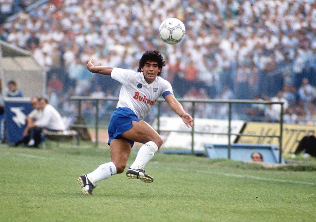 Diego Maradona im Napoli-Dress 1986.