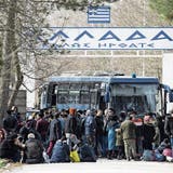 Lage in Syrien eskaliert: Türkei schickt Flüchtlinge nach Europa
