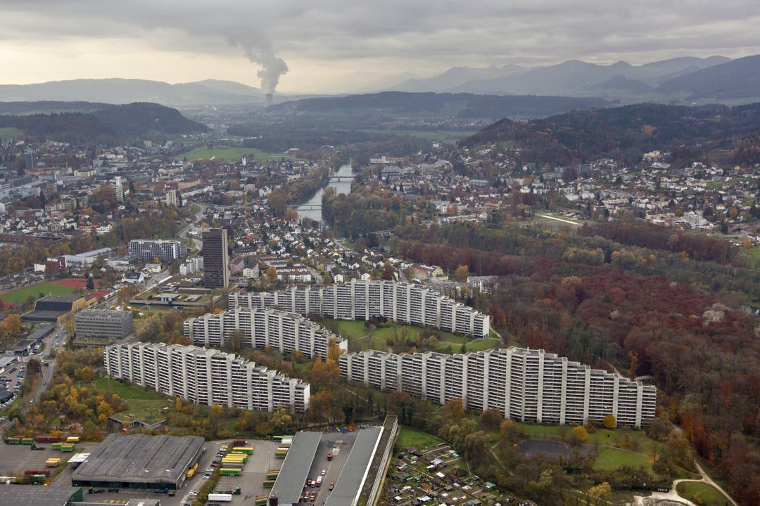 Die Telli-Hochhäusern in Aarau sind in den Jahren 1971 und 1991 gebaut worden.