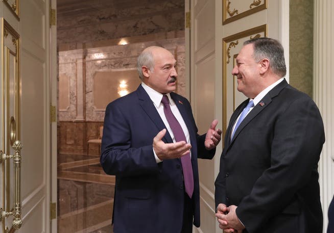 US-Aussenminister Mike Pompeo (rechts) und Weissrusslands Herrscher Alexander Lukaschenko in Minsk.