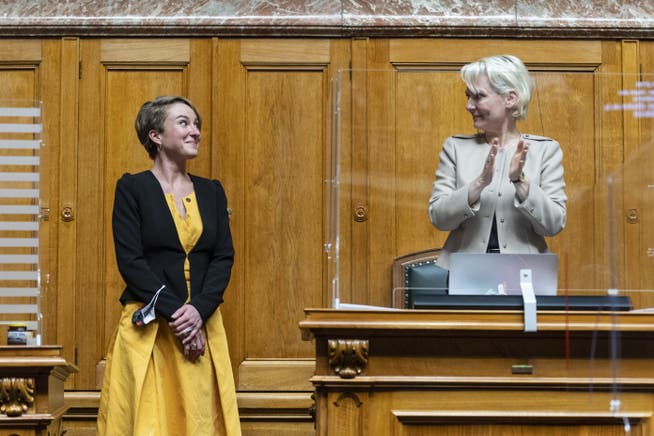 Noch-Ratspräsidentin Isabelle Moret (r.) und Bald-Vizepräsidentin Irène Kälin.
