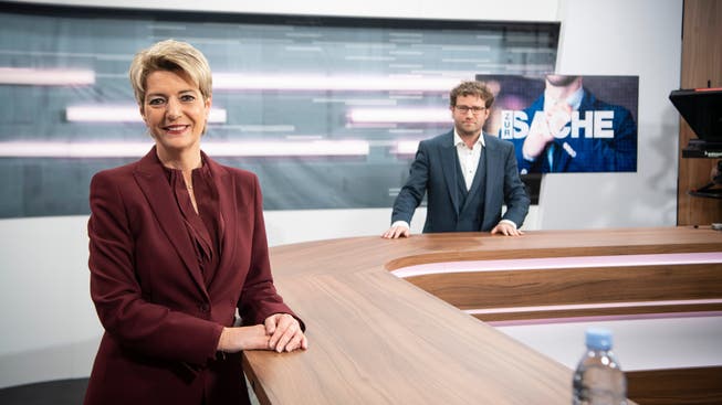Bundesrätin Karin Keller-Sutter diskutiert mit «Tagblatt»-Chefredaktor Stefan Schmid.