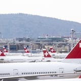 Enge Parkplatz-Verhältnisse für gegroundete Maschinen: Swiss verlegt Flugzeuge nach Dübendorf