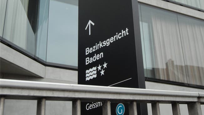 Das Bezirksgericht am Schulhausplatz Baden.