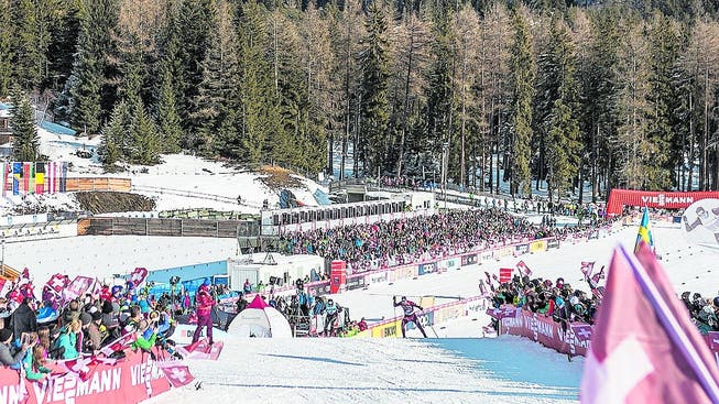 Auch die Langlaufrennen der Tour de Ski in der Arena Lenzerheide dienen als Argumente für einen Platz im Biathlon-Weltcup. (Bild: PD)