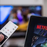 Treiben sich Streaming-Anbieter wie Netflix und Disney mit ihrem Konkurrenzkampf in den Ruin?