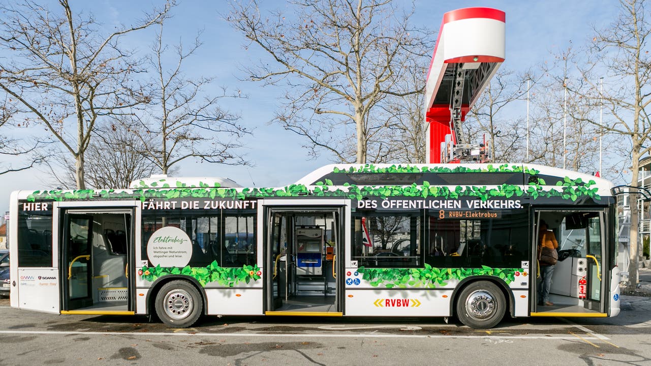 Erster Elektrobus im Aargau