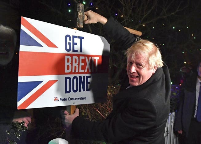 «Es war ein langer und steiniger Weg, aber das Ergebnis ist gut» – Boris Johnson ist mit dem Ergebnis zufrieden. (Bild: Keystone)