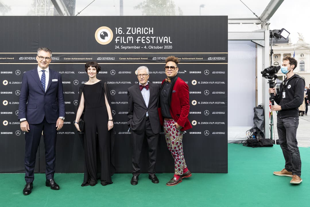 Christian Jungen, Artistic Director Zurich Film Festival, Steffi Friis, Rolf Lyssy und Marc Sway.