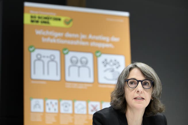 Von Blau auf Orange: Anne Lévy, neue Direktorin des Bundesamtes für Gesundheit, leitet am Freitag eine neue Phase der Corona-Kampagne ein.