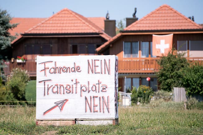 Widerstand im Dorf: Ein Plakat in Wileroltigen wirbt gegen den Transitplatz.