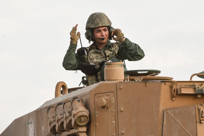 Ein türkischer Soldat an der syrischen Grenzen.