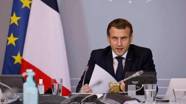 Der französische Präsident Emmanuel Macron ist gereizt - und geht auf Konfrontationskurs mit der deutschen Verteidigungsministerin und mit US-Medien.