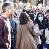Maskenpflicht bald im Freien? Deutschschweizer Kantone rebellieren gegen den Bundesrat