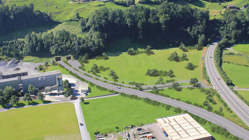 SCHWYZ: 60 Einsprachen gegen neue Axenstrasse | Luzerner ...