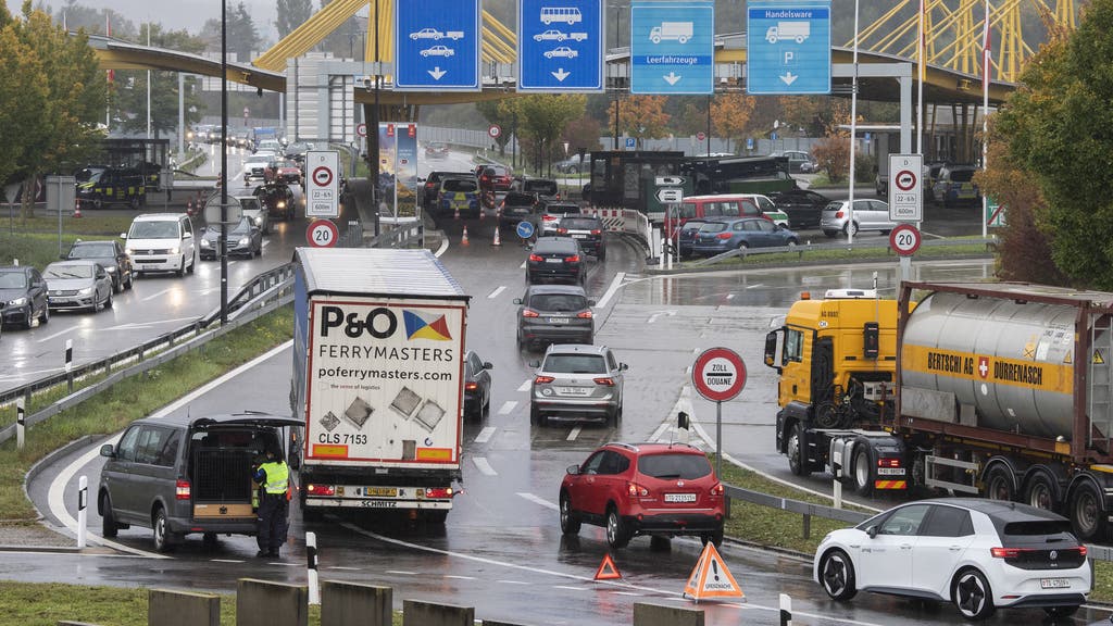 Corona-Massnahmen: Baden-Württemberg zieht die Schrauben ...