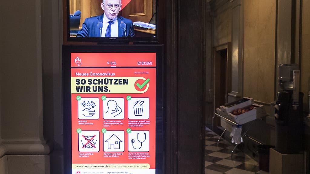BAG fordert wegen Coronavirus neu zum Abstand halten auf | St.Galler Tagblatt