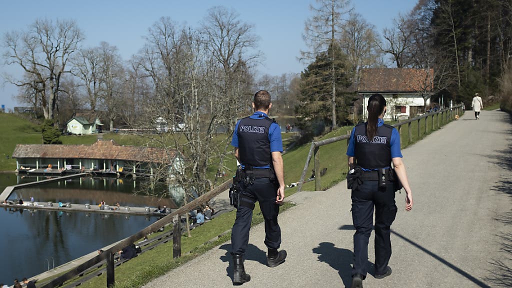 St. Galler Polizei rückt über hundert Mal wegen Corona-Regeln aus | Luzerner Zeitung